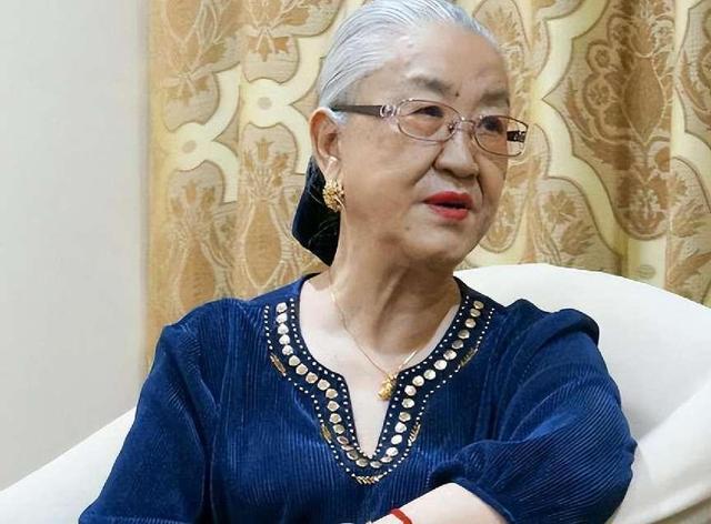 开云体育 Kaiyun.com 官网入口她是原国防部长的长女资产被封后出走美国后来怎么样了？(图4)