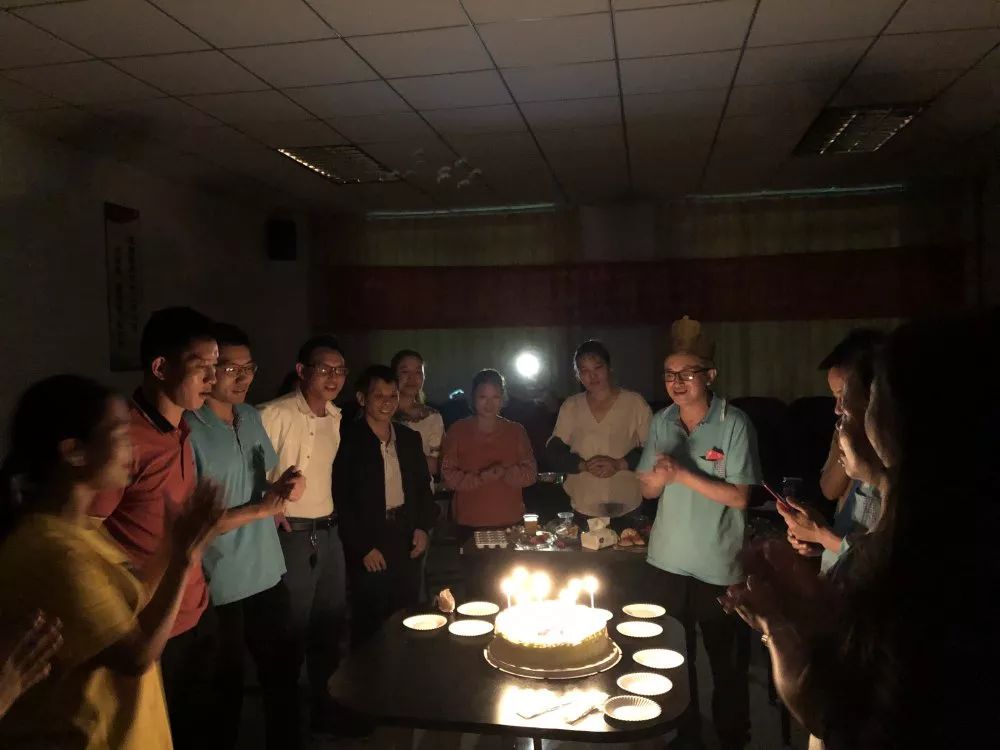 感恩相聚有爱同行Kaiyun 开云体育——铭成员工喜乐生日会活动(图4)