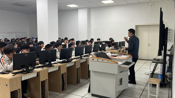 开云 开云体育平台“青苗计划”专项扶持！爵优文化助力校园数字营销（高级）技能人才培养！(图2)