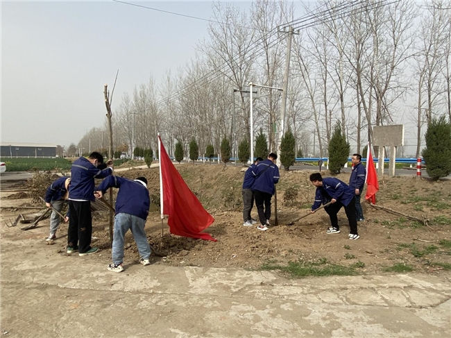 新型建开云体育 开云官网筑分公司：强化文明创建成果 提升企业品牌价值(图2)